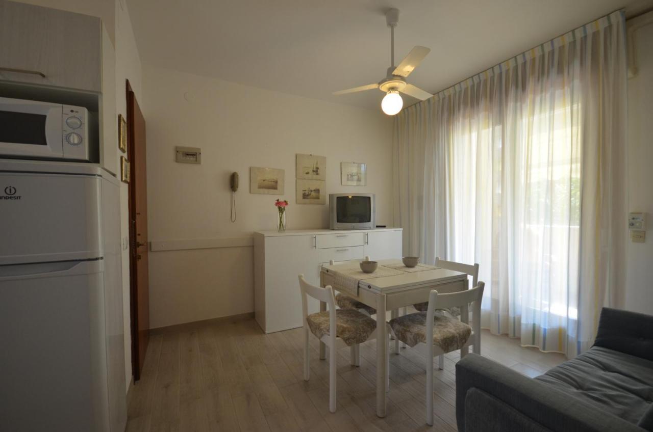 Appartamenti Alisei E Cristina Bibione Exterior foto